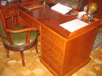 Irodabútor